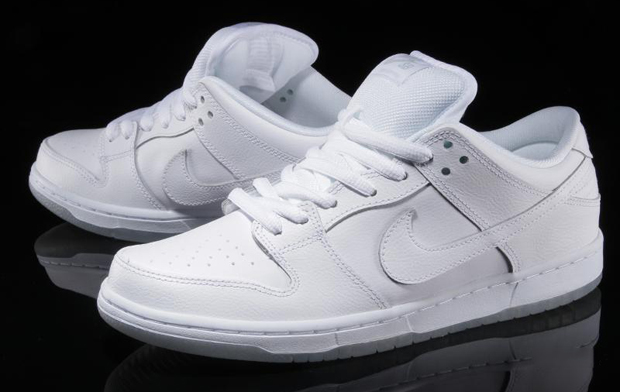 nike dunk low blanche